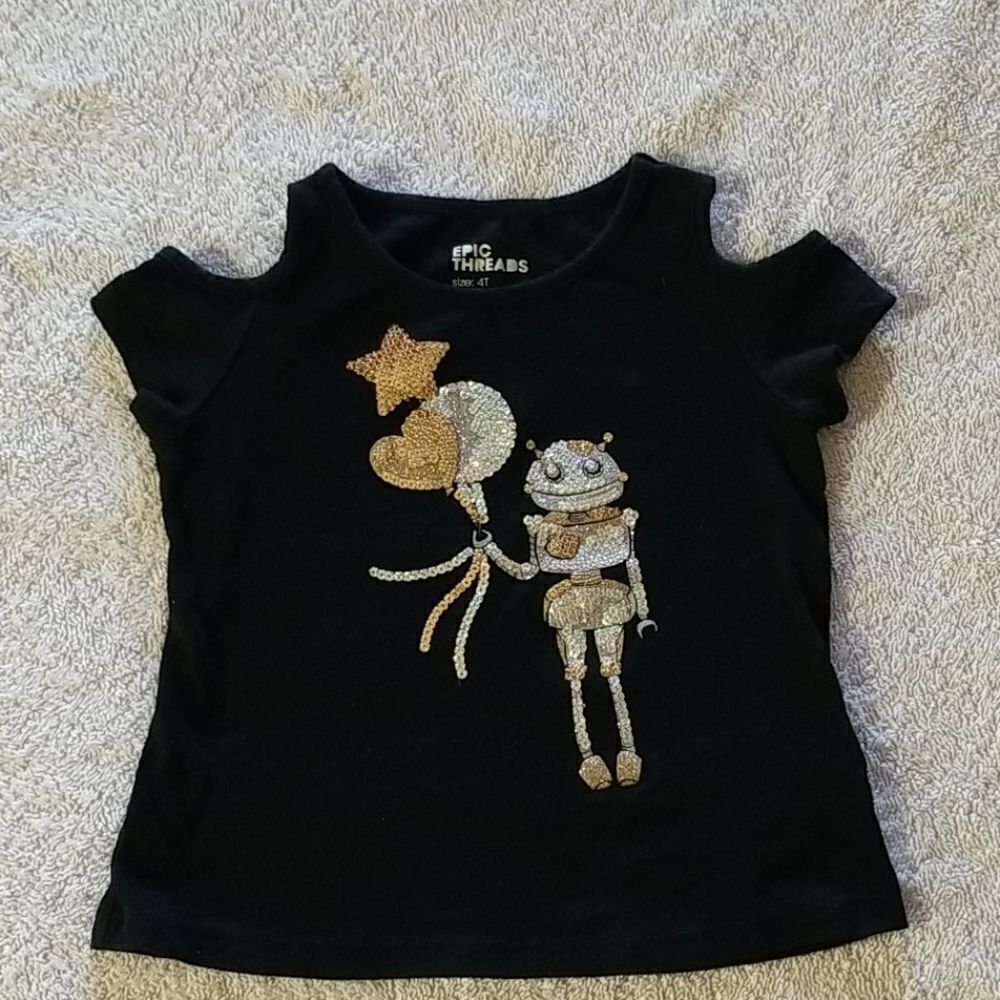 Epic Threads Cold Shoulder Top